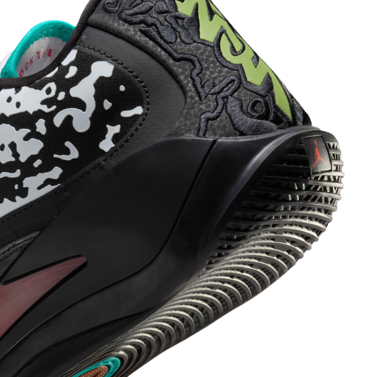 Tenis Jordan Zion 3 Unisex Dr0675-002 Negro Básquetbol