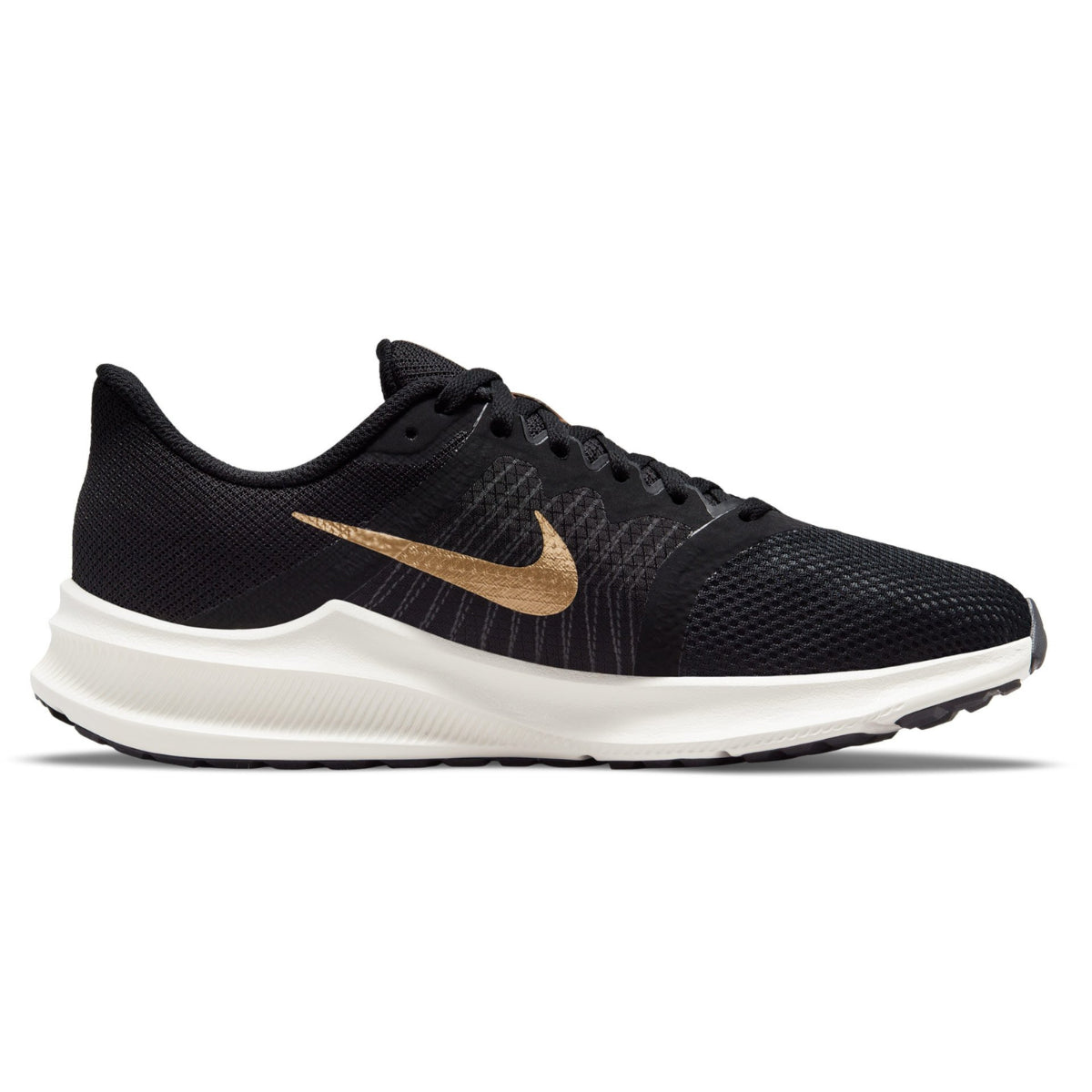 Nike mujer negro y dorado hotsell